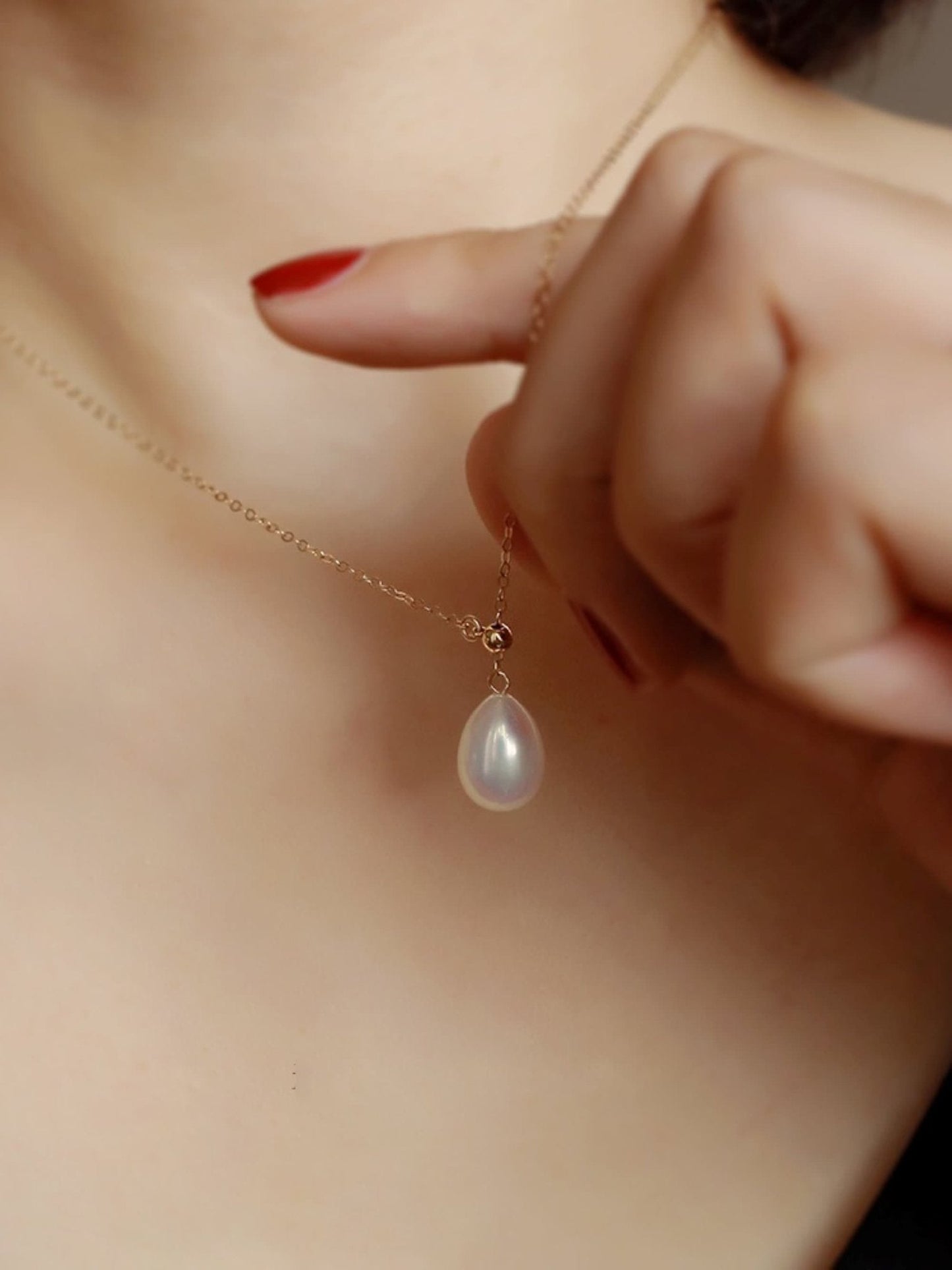 teardrop-pearl-necklace-women-gold