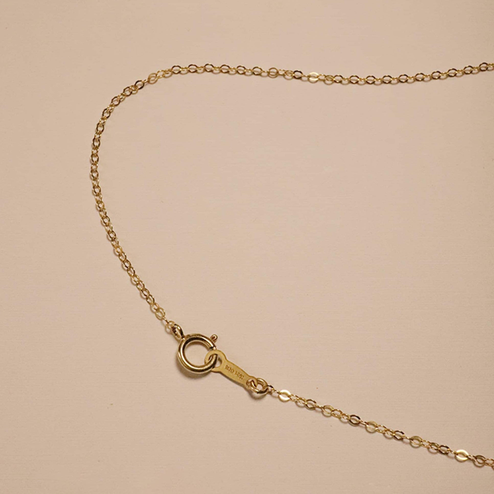 teardrop-pearl-necklace-women-gold