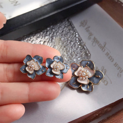 women-Brooch-brooch-earrings