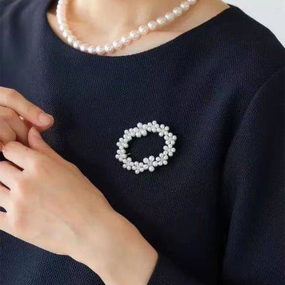 women--bestseller-brooch