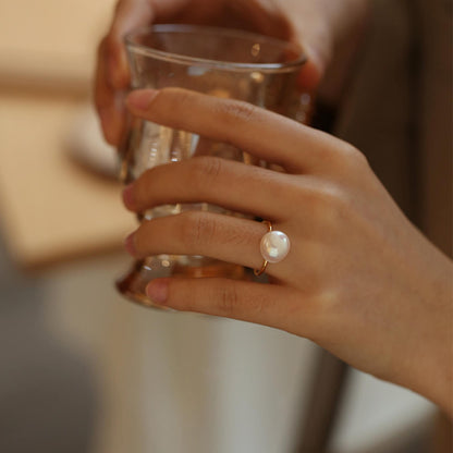 women-Ring-freshwater pearl-gold