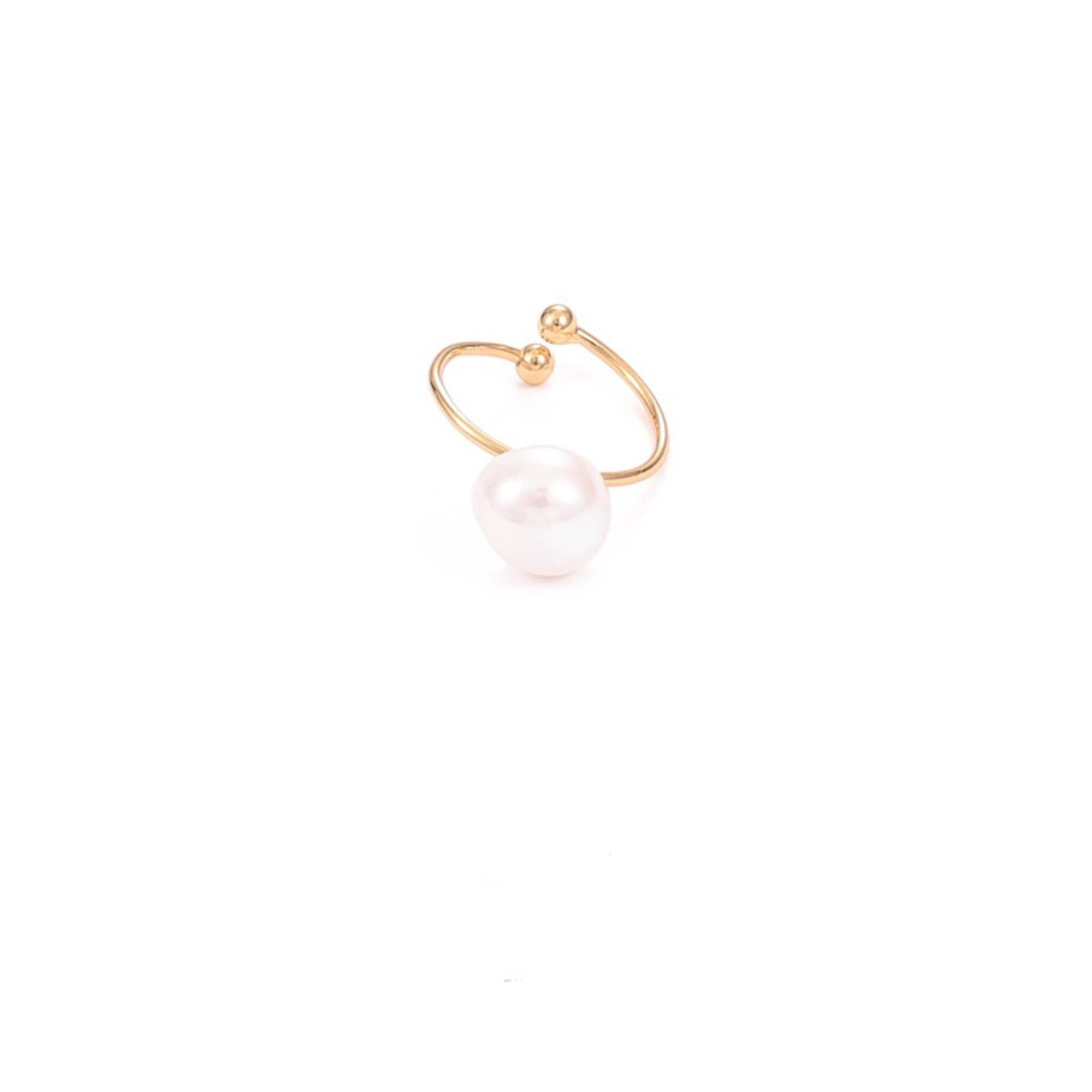 women-Ring-freshwater pearl-gold