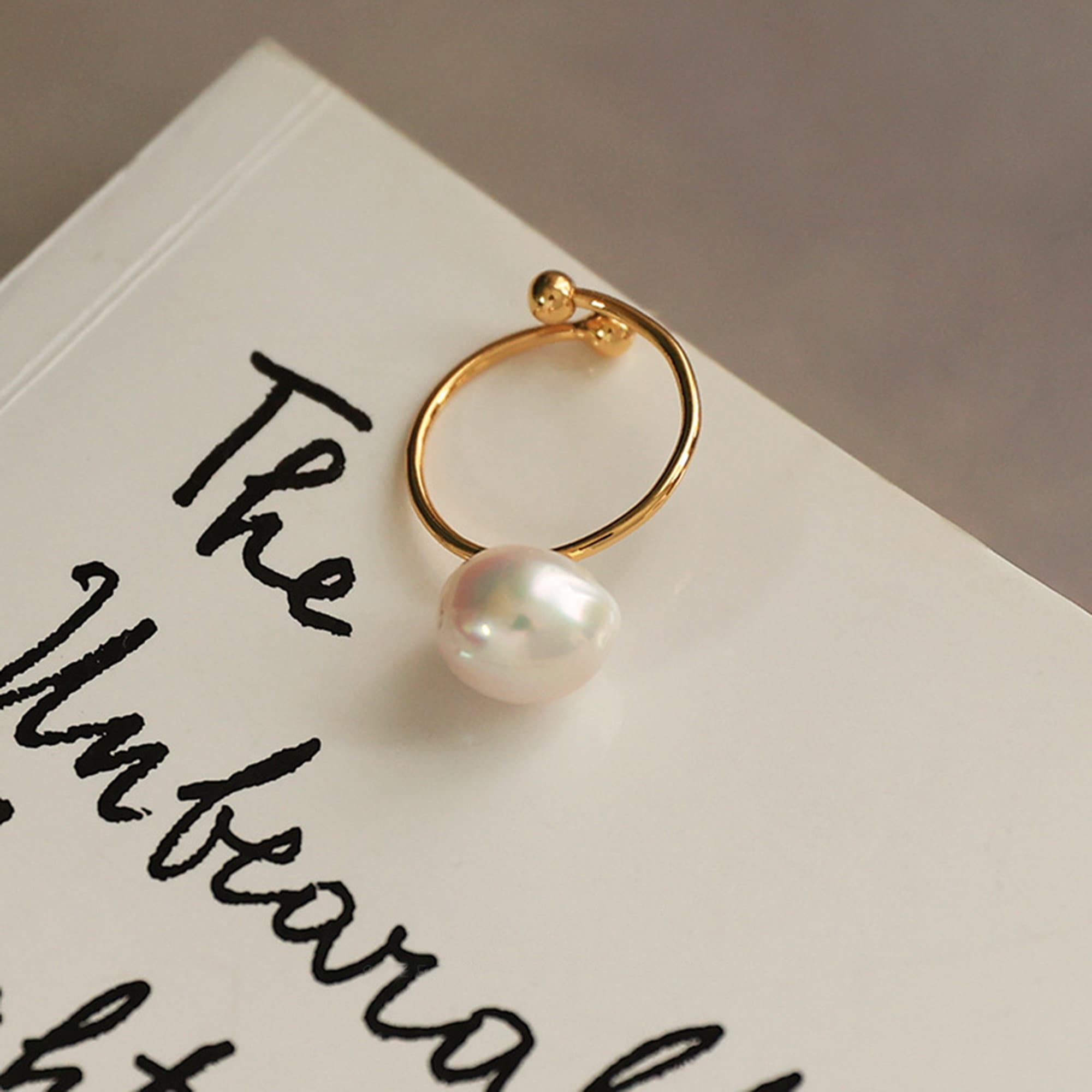 women-Ring-freshwater pearl-gold