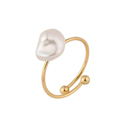 women-Ring-freshwater pearl-gold