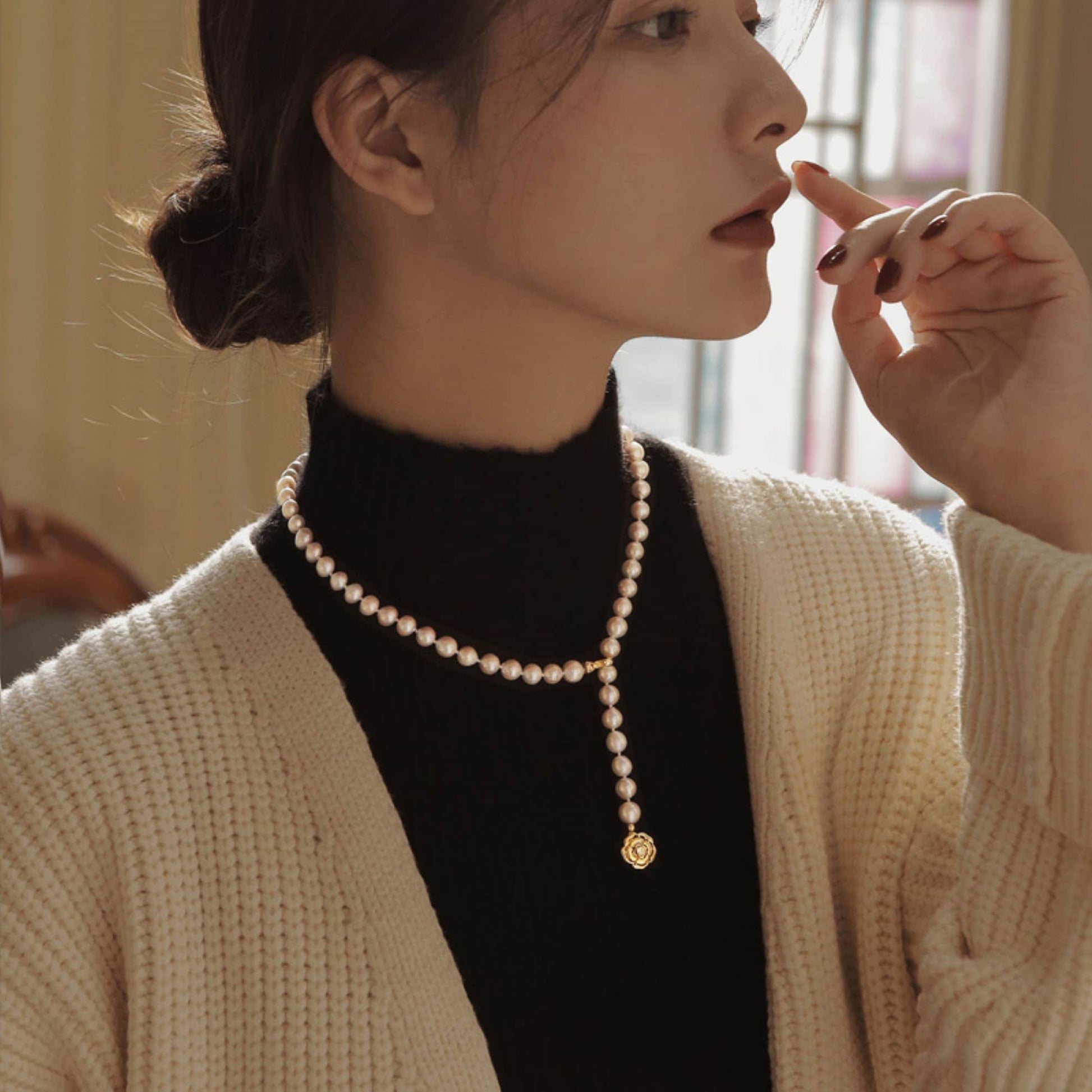 women-Necklace-freshwater pearl-gift for her
