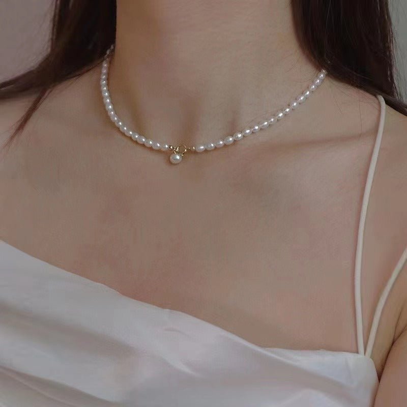 women-Necklace-freshwater pearl-necklace