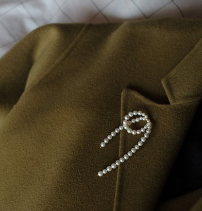 women--brooch-freshwater pearl