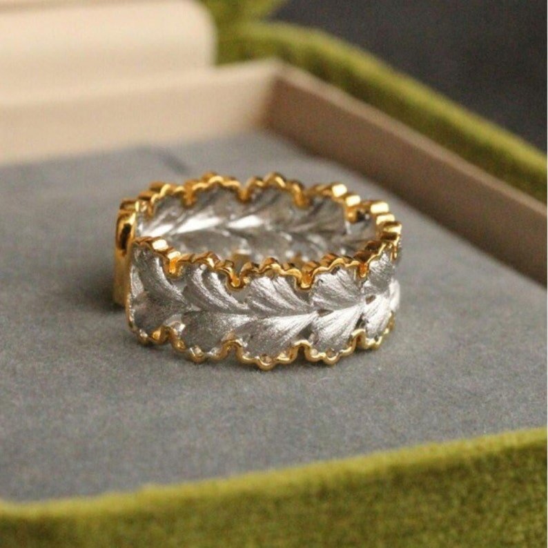 women-Ring-ring-