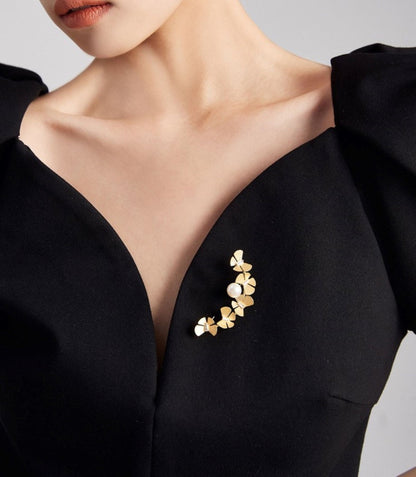 women--bestseller-brooch