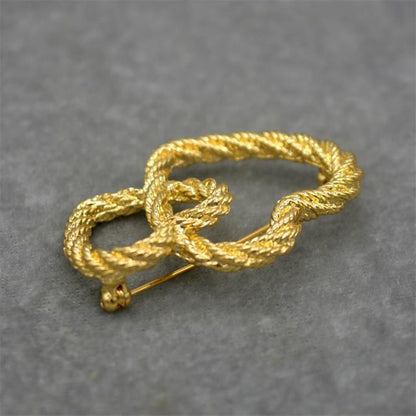 women--brooch-gold