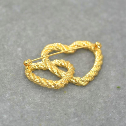 women--brooch-gold