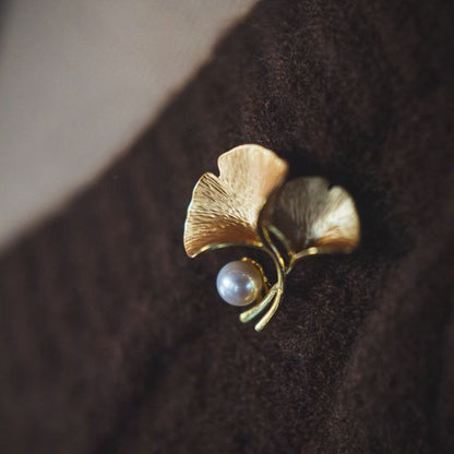 women--bestseller-brooch