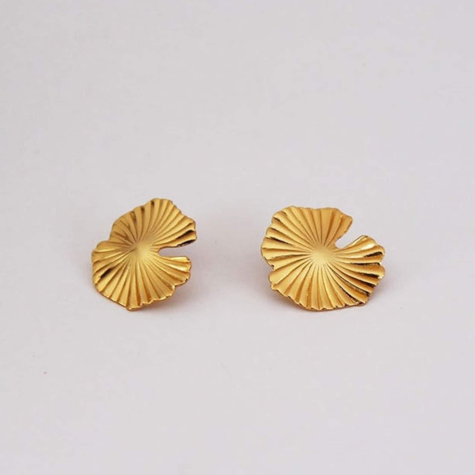 women-Earrings-earrings-gold