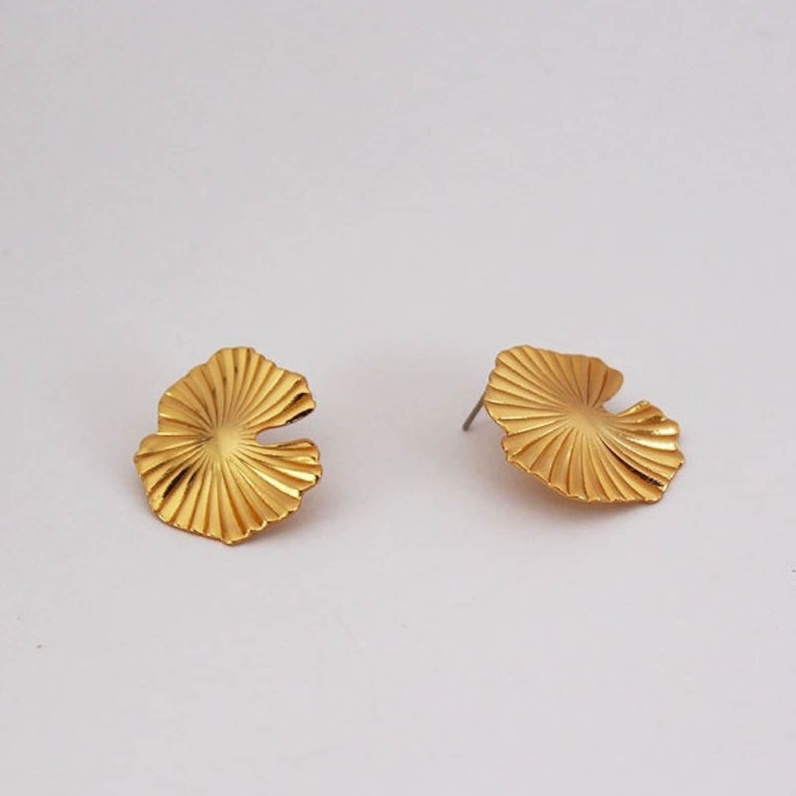 women-Earrings-earrings-gold