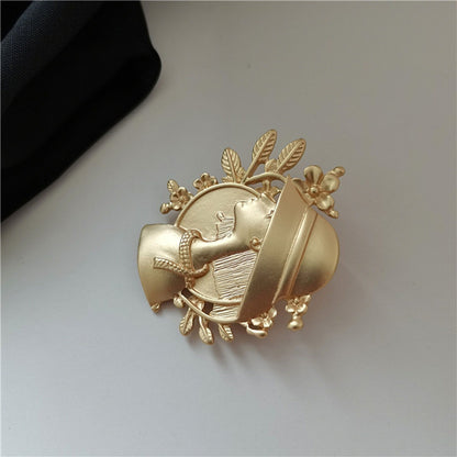 women--angels-brooch