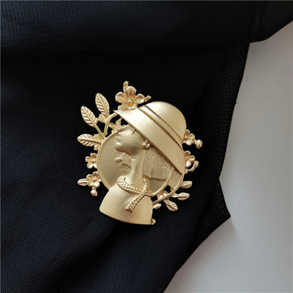 women--angels-brooch