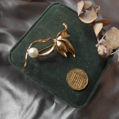 women-Brooch-brooch-freshwater pearl