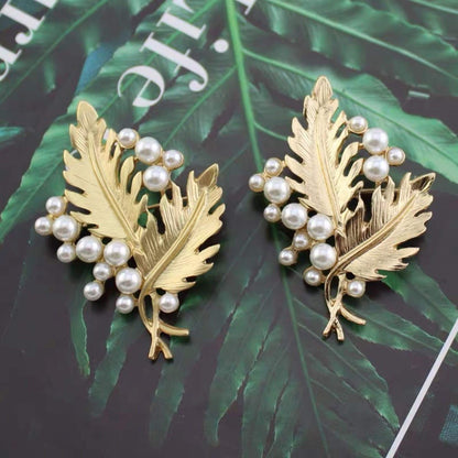 women--brooch-gift for him