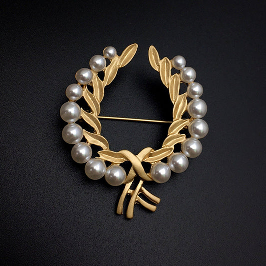women--bestseller-brooch