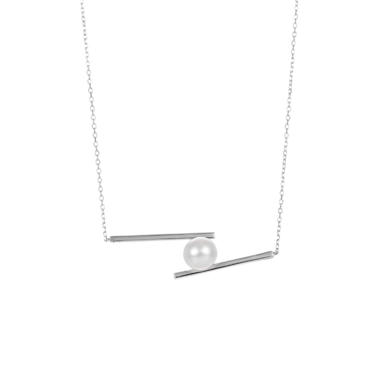 women-Necklace-freshwater pearl-gift for her