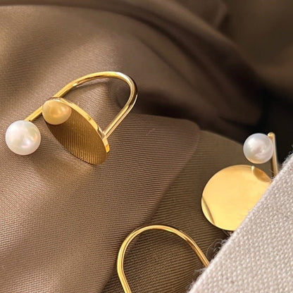 women-Ring-freshwater pearl-gold