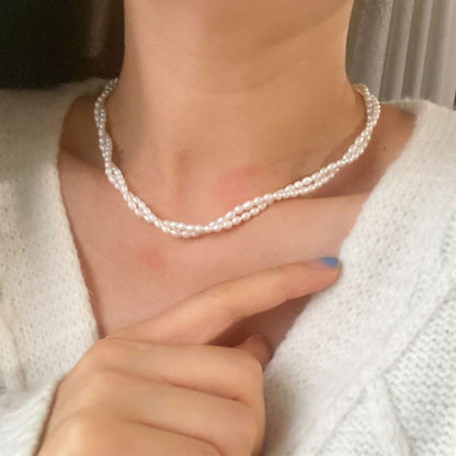 women-Necklace-freshwater pearl-necklace