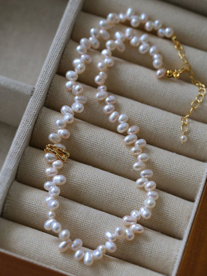 women-Necklace-freshwater pearl-necklace