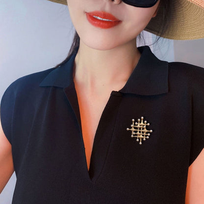 women--bestseller-brooch