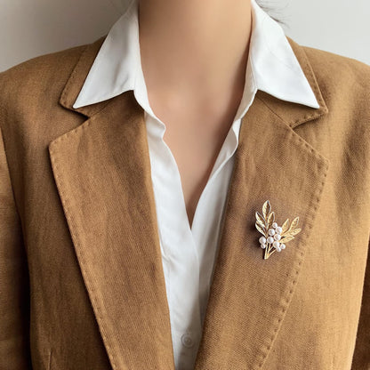 women--bestseller-brooch