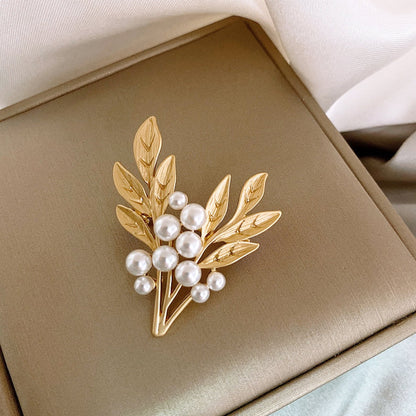 women--bestseller-brooch
