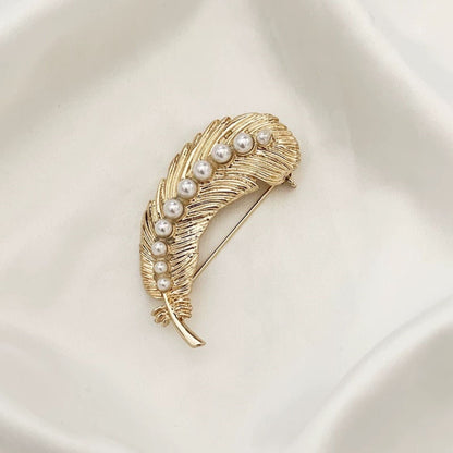 women--angels-animals