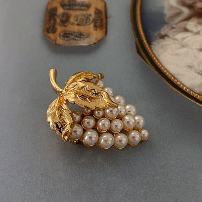 women--bestseller-brooch