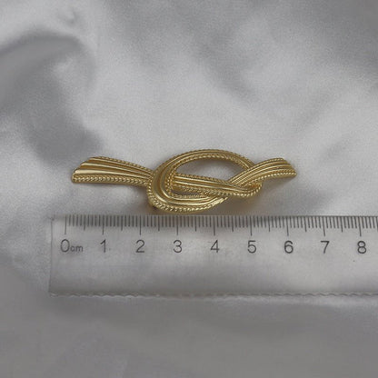 women-Brooch-bow-brooch