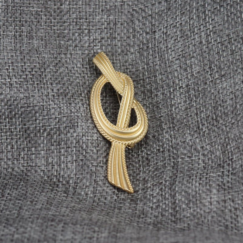 women-Brooch-bow-brooch