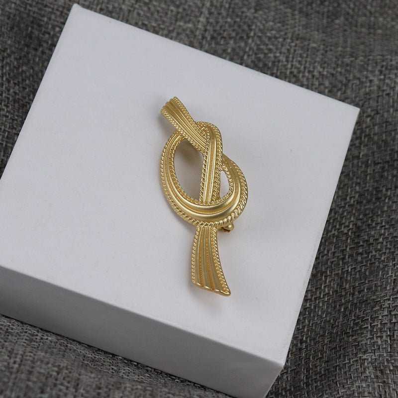 women-Brooch-bow-brooch