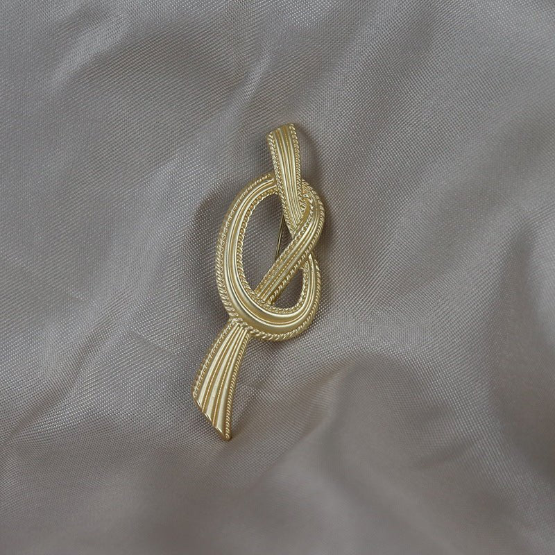 women-Brooch-bow-brooch