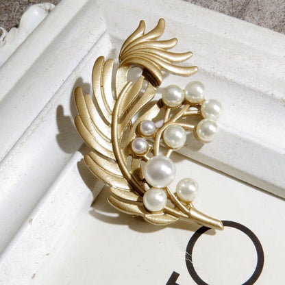 women--bestseller-brooch