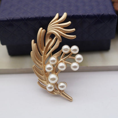 women--bestseller-brooch