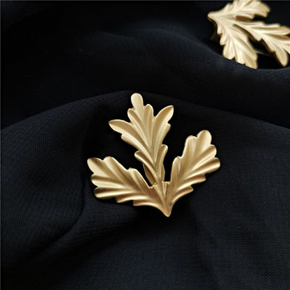 women--bestseller-brooch